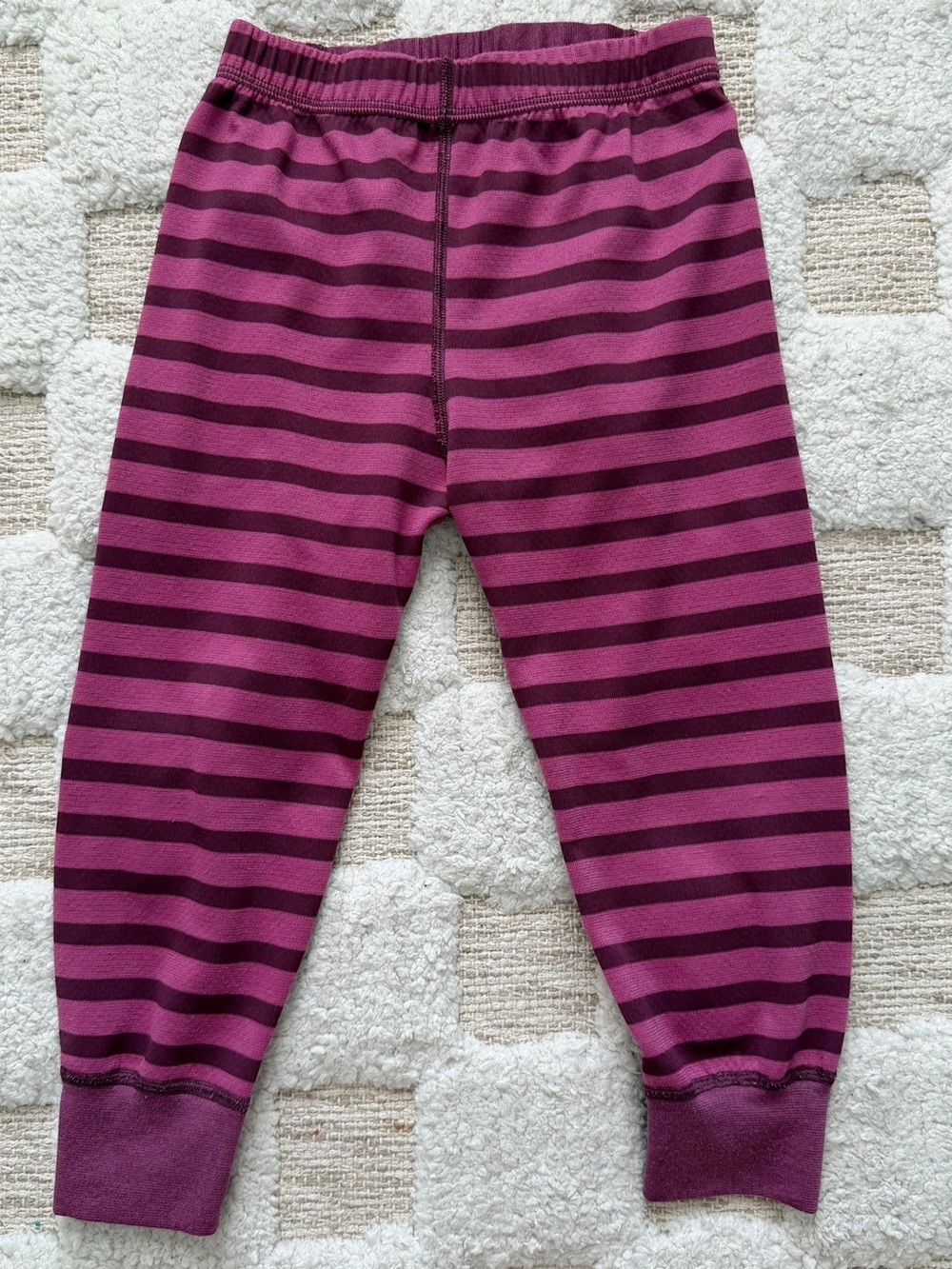 Patagonia Toddler Capilene Midweight Baselayer Set in Berry Pink - Picture 7 of 9